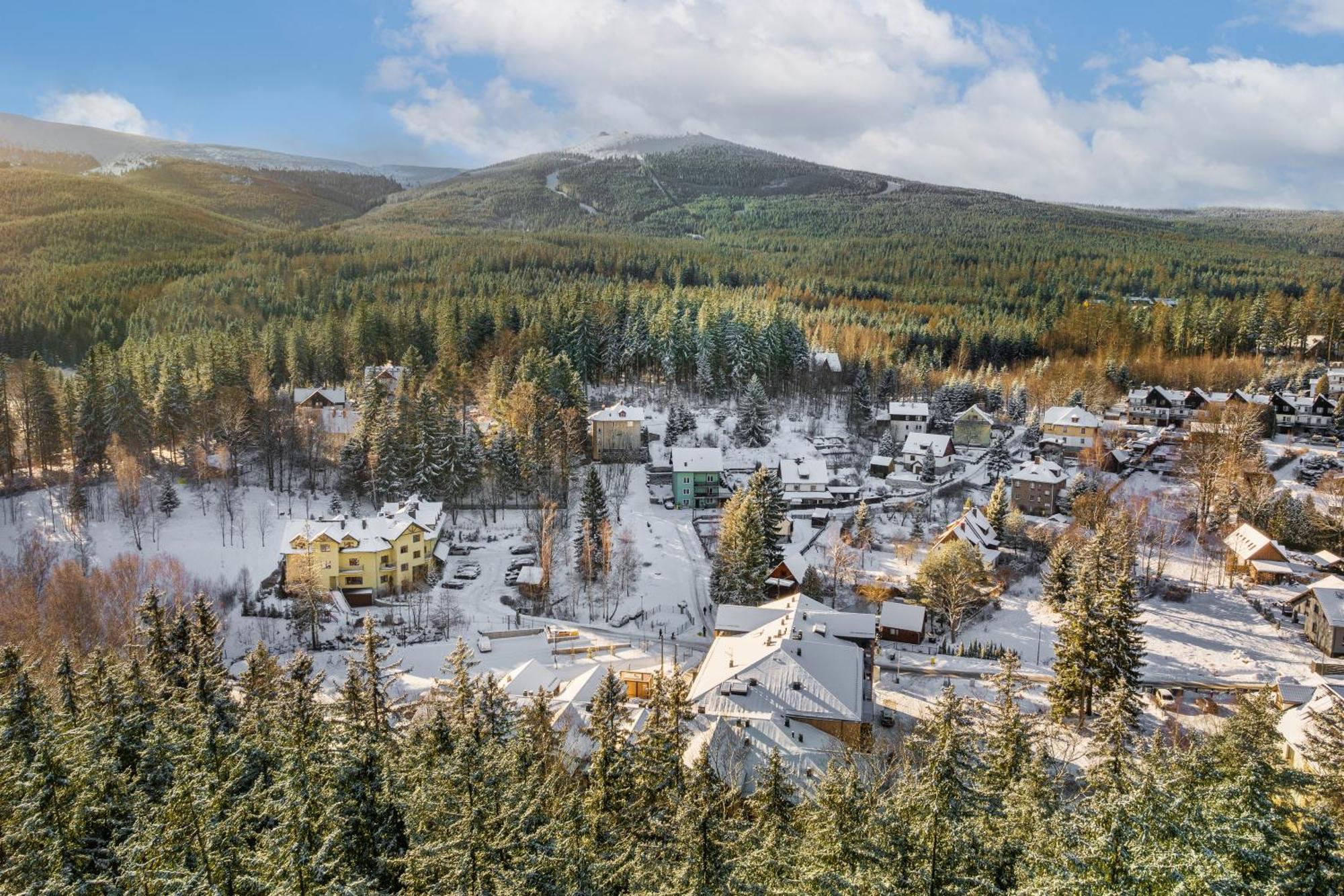 Apartamenty Sun & Snow Ostoja Parku Narodowego 斯克拉斯卡波伦巴 外观 照片